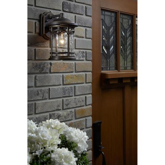 kulteri angol country bejarati fali lampa bejarathoz vintage vizallo kerti vilagitas terasz vilagitas fekete henger formaju.jpg